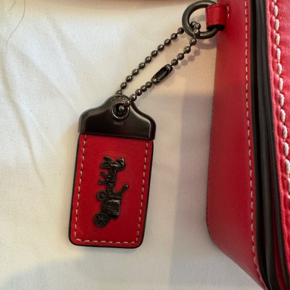 Coach Shoulder Bag DK 20215 - RED - Picture 2 of 8